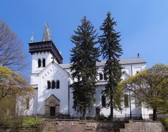 Římskokatolický kostel sv. Petra a Pavla v Semilech. © Zdroj: Portál Mistopisy.cz.